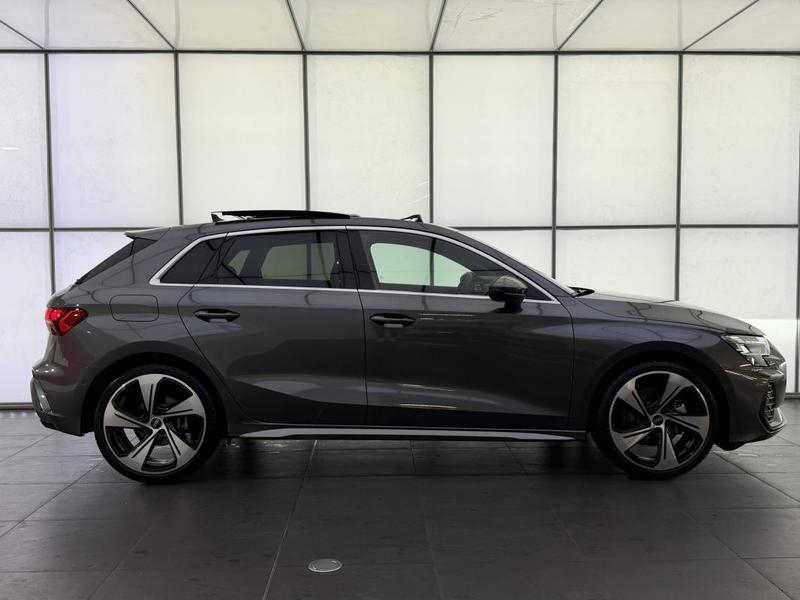 Audi A3 sportback Tdi 150 s tronic 7 s line