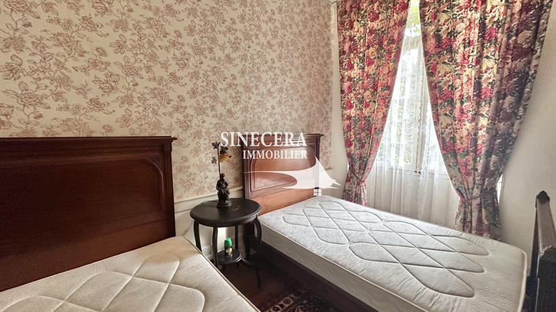 Château - 600 m² - 19 pièces