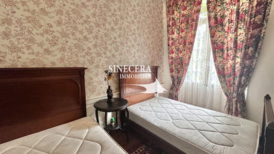 Château - 600 m² - 19 pièces