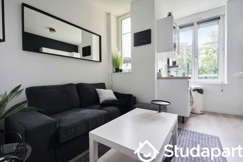 Chambre - 11 m² - 1 pièce