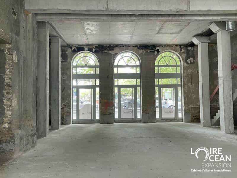 Local commercial - 495 m²