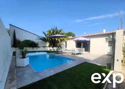 Maison traditionnelle - 156 m² - 4 pièces