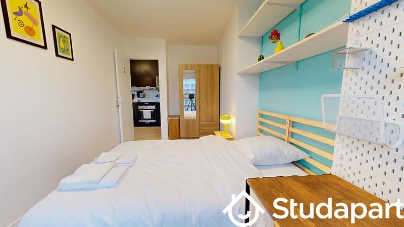 Chambre - 9 m² - 1 pièce