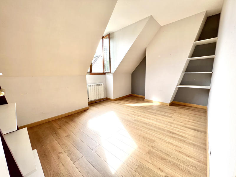 Maison - 154 m² - 7 pièces