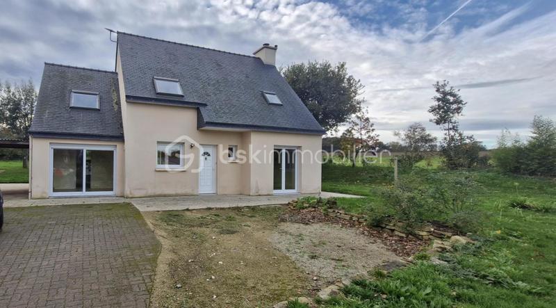 Maison - 105 m² - 6 pièces