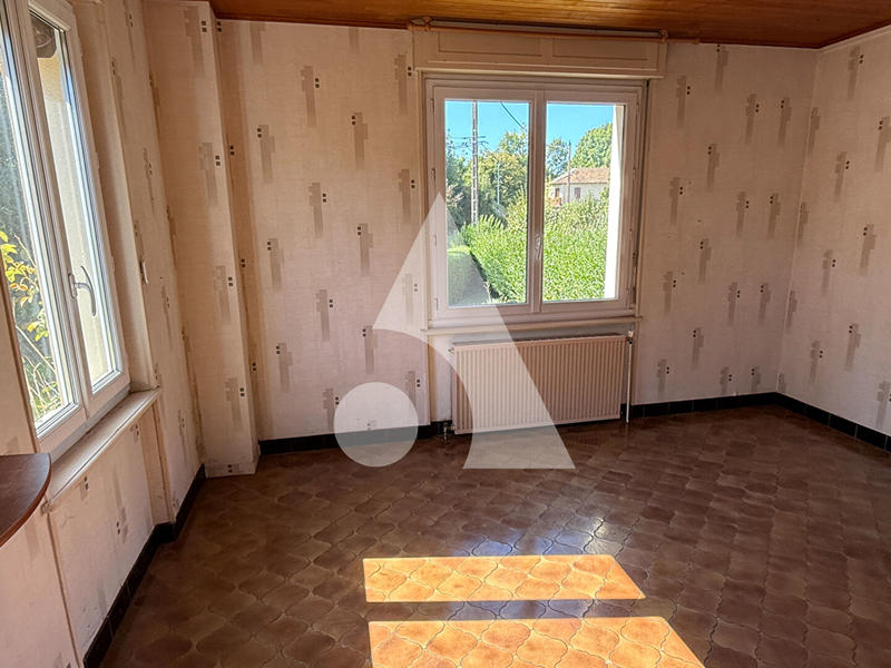 Maison - 102 m² - 6 pièces