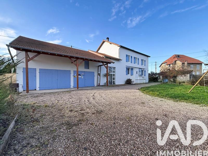 Maison - 283 m² - 8 pièces