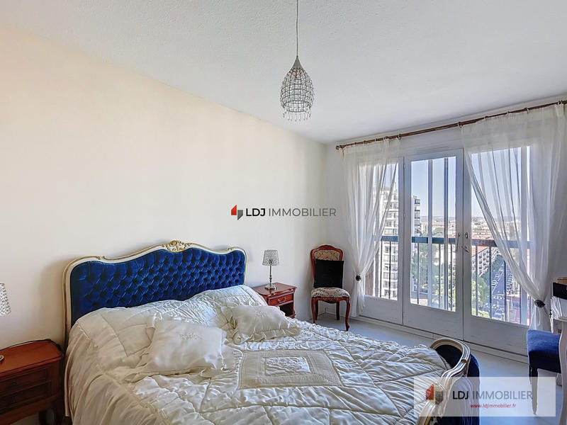 Appartement - 103 m² - 4 pièces