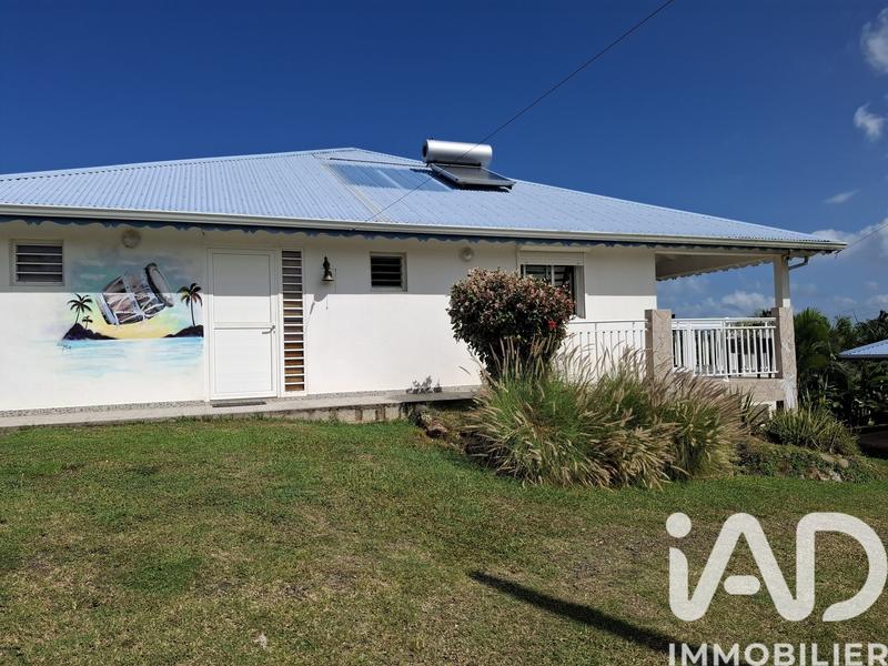 Maison - 175 m² - 9 pièces