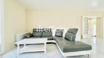 Maison - 156 m² - 6 pièces