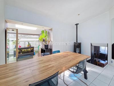 Maison - 118 m² - 5 pièces