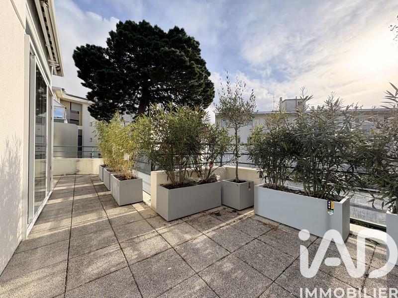 Appartement - 87 m² - 5 pièces