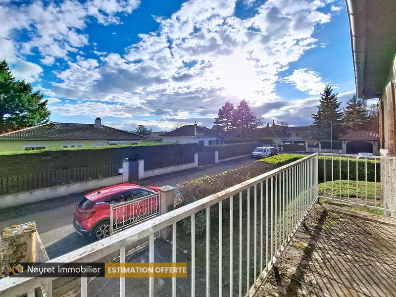 Maison - 97 m² - 5 pièces