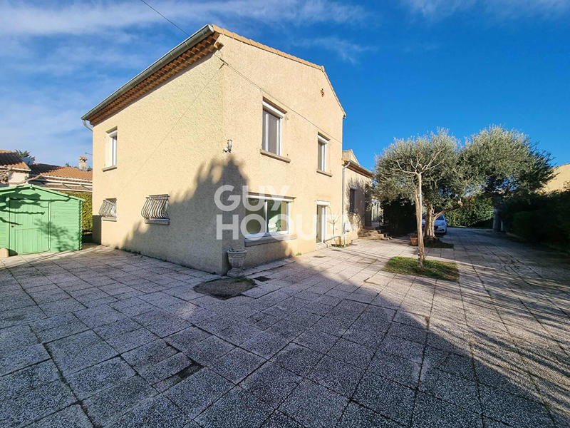 Maison - 185 m² - 8 pièces