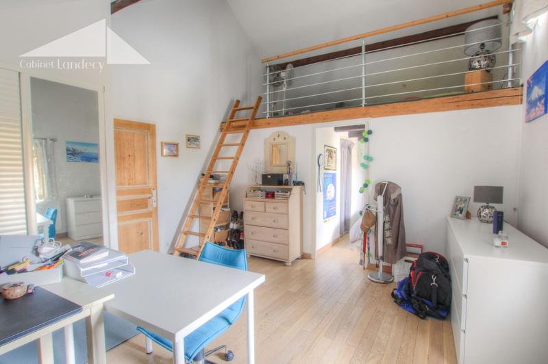 Maison ancienne - 242 m² - 5 pièces