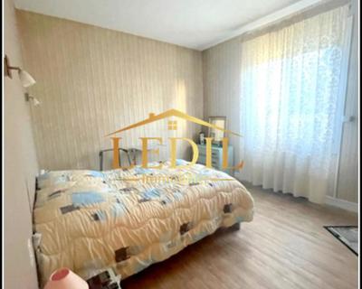 Maison de campagne - 230 m² - 6 pièces