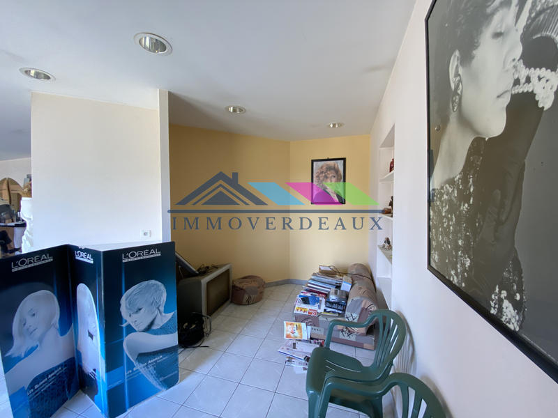 Local commercial - 100 m² - 3 pièces