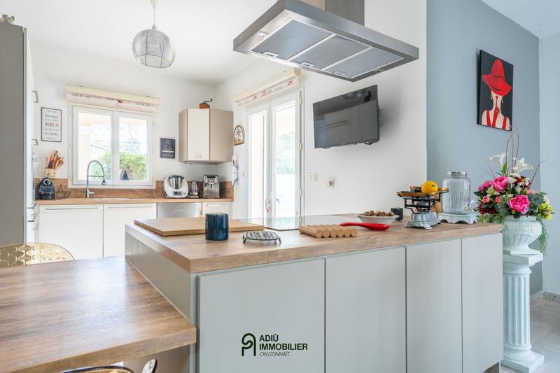 Maison - 136 m² - 4 pièces