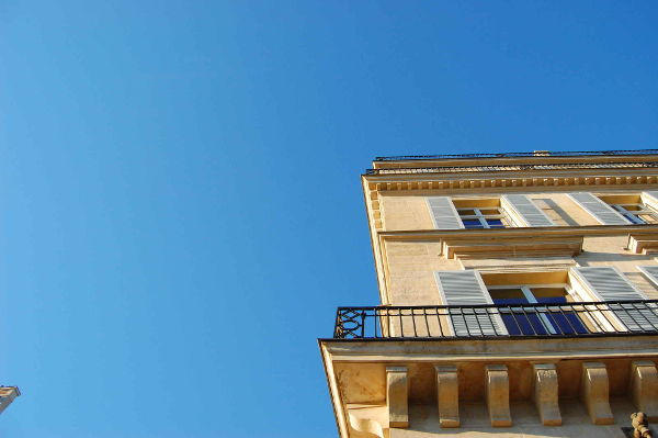 Local commercial - 305 m²