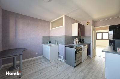 Appartement - 76 m² - 4 pièces