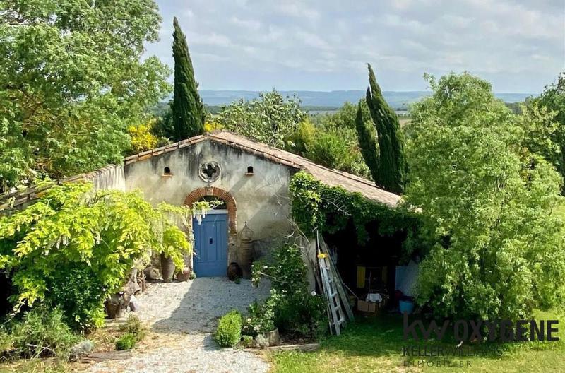 Château - 880 m² - 25 pièces