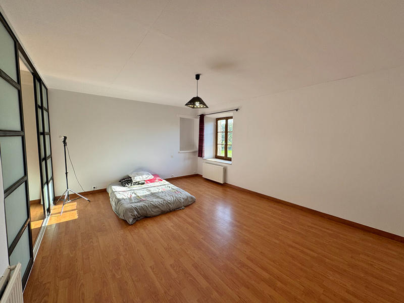 Maison - 180 m² - 6 pièces