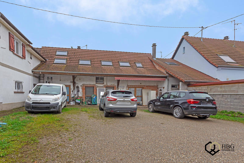 Maison - 104 m² - 5 pièces