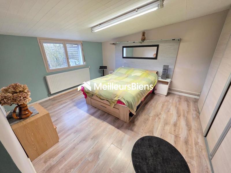 Maison - 122 m² - 4 pièces