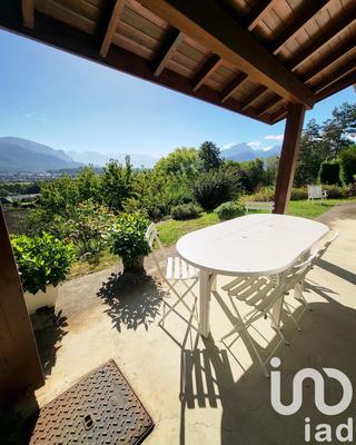 Maison - 200 m² - 10 pièces