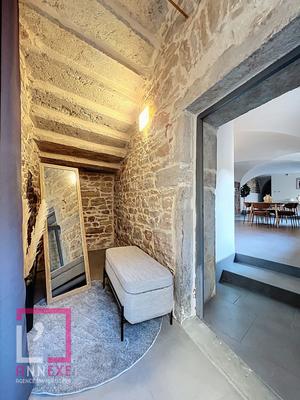 Appartement - 95 m² - 4 pièces