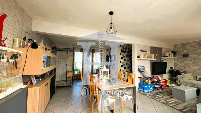 Maison - 112 m² - 4 pièces