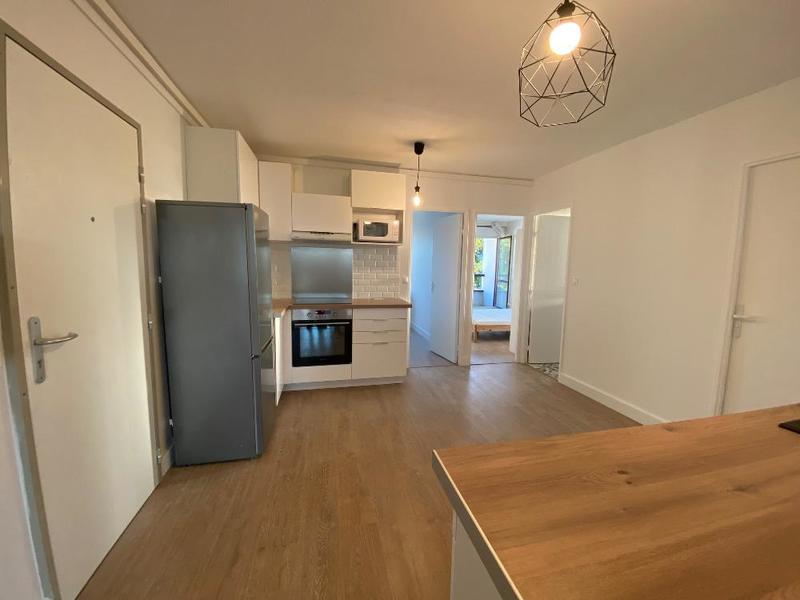 Appartement - 83 m² - 5 pièces