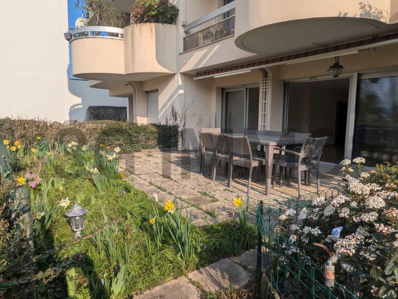 Appartement - 95 m² - 4 pièces