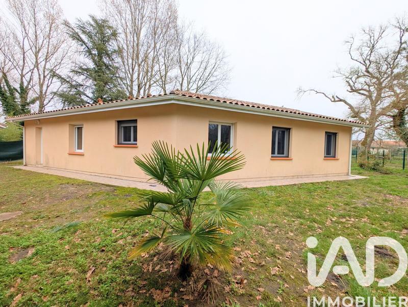 Maison - 96 m² - 5 pièces