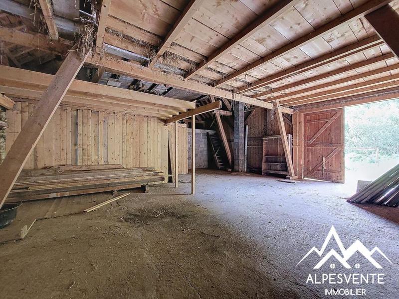 Maison - 330 m² - 14 pièces