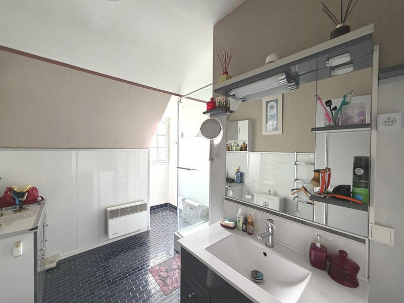 Maison - 129 m² - 7 pièces