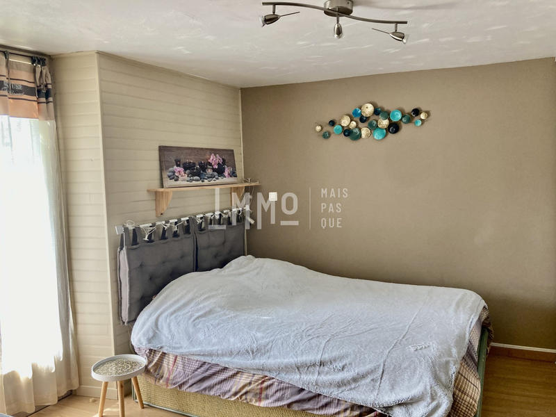 Maison - 136 m² - 7 pièces