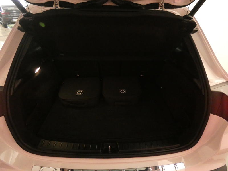 Mercedes Eqa 250+ Amg Line