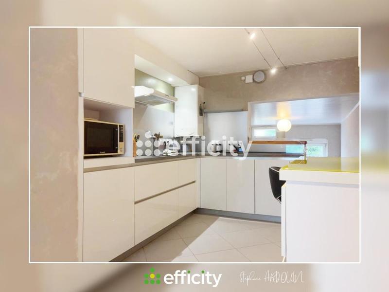 Maison - 70 m² - 4 pièces