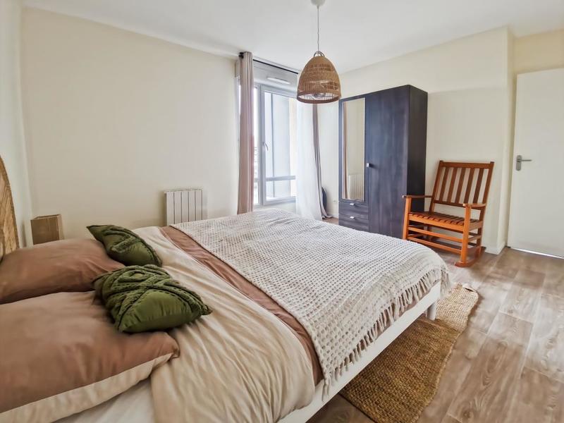 Appartement - 82 m² - 4 pièces