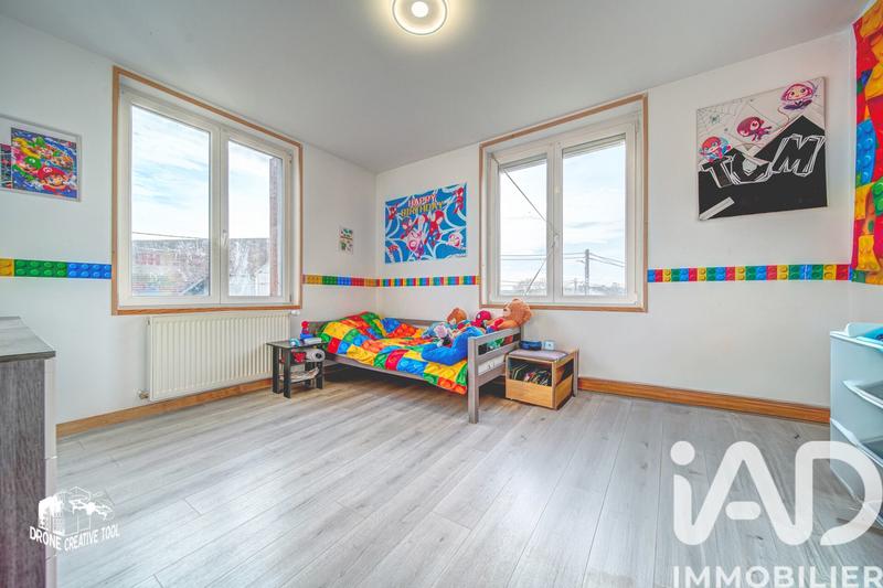 Maison de village - 100 m² - 4 pièces