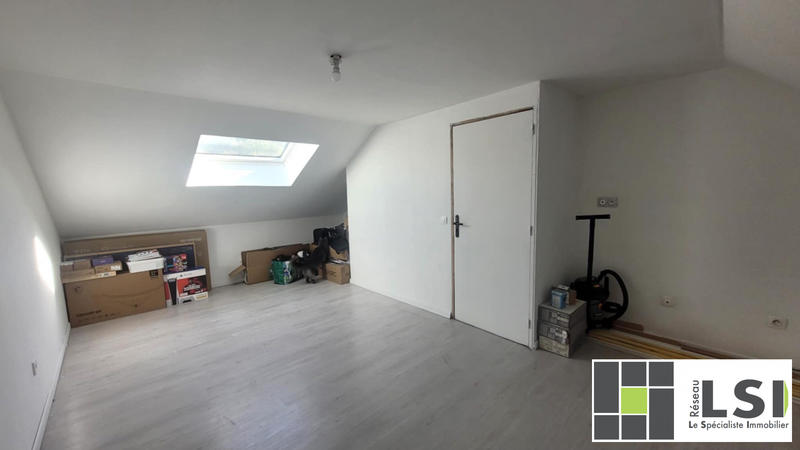 Maison - 97 m² - 7 pièces