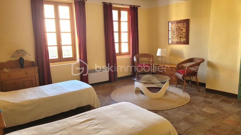 Maison de village - 166 m² - 6 pièces