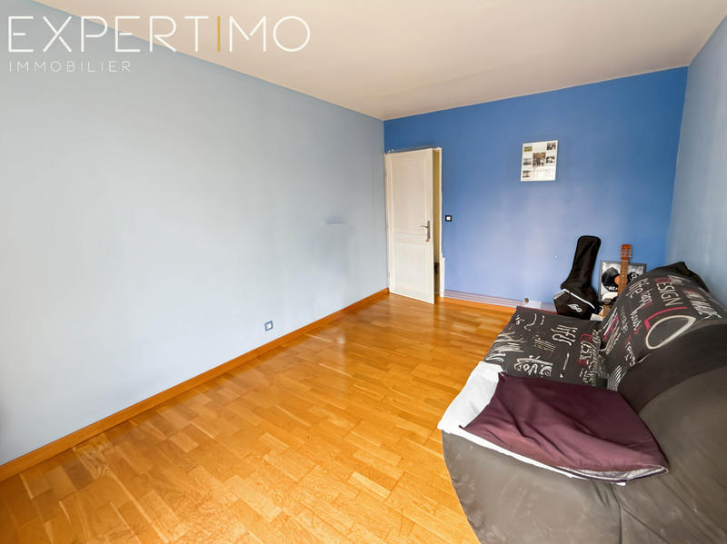 Maison - 133 m² - 6 pièces