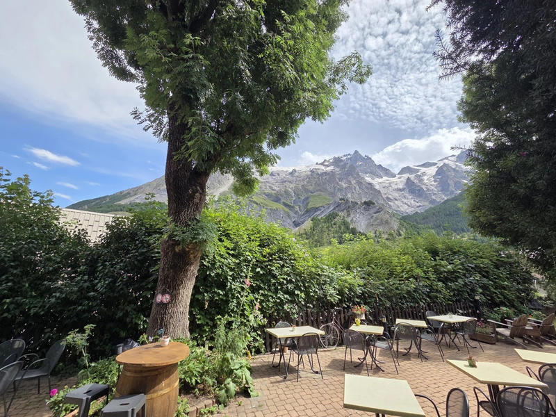 Fonds de commerce - 680 m²