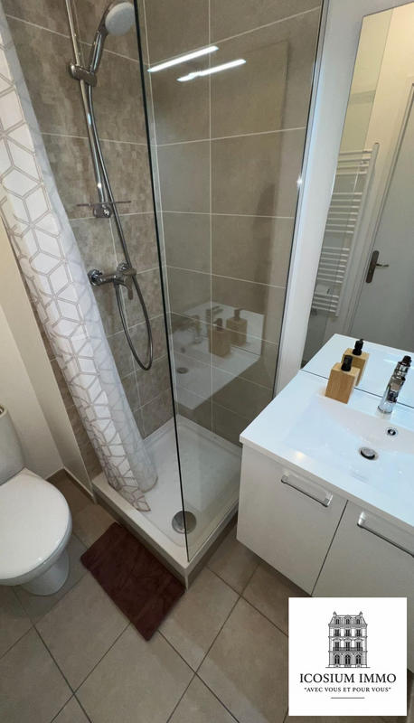 Appartement - 80 m² - 4 pièces