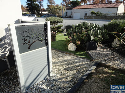 Maison - 102 m² - 4 pièces