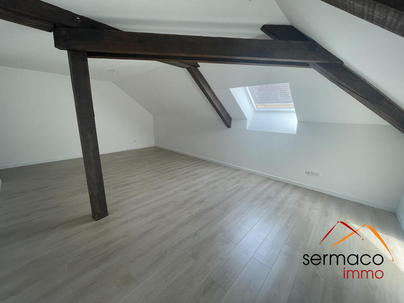 Appartement - 111 m² - 3 pièces