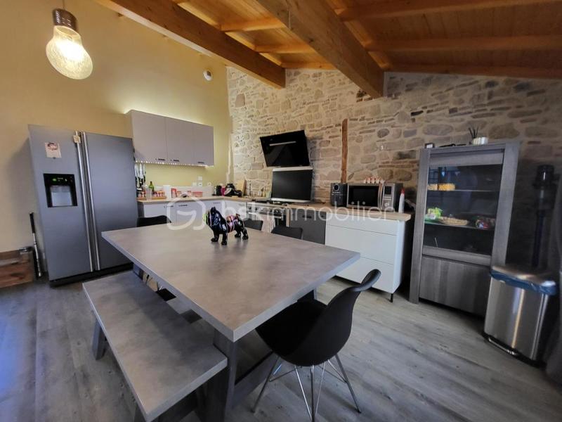 Maison - 94 m² - 4 pièces