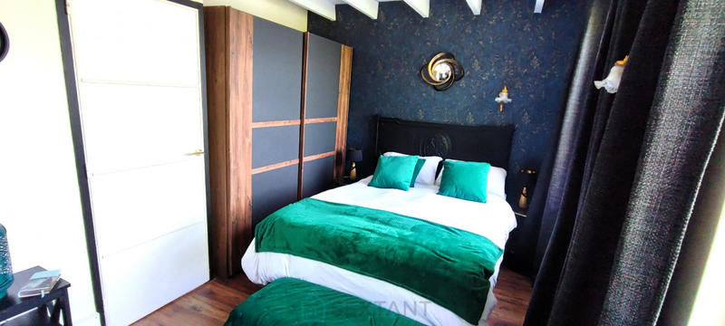 Maison - 147 m² - 8 pièces